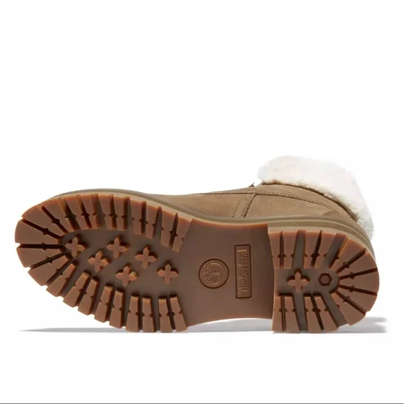 TIMBERLAND WOMEN'S COURMAYEUR VALLEY 6-INCH WATERPROOF FAUX-FUR BOOTS - Picture 3 of 7